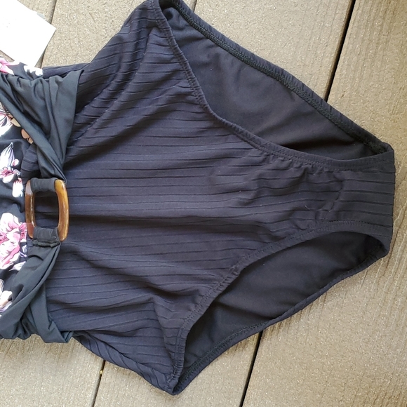 TIME AND TRU SWIM SUIT 1 PIECE FLOWERS FLORAL MISSY ELEVEATED M Medium Swimsuit - Picture 3 of 5